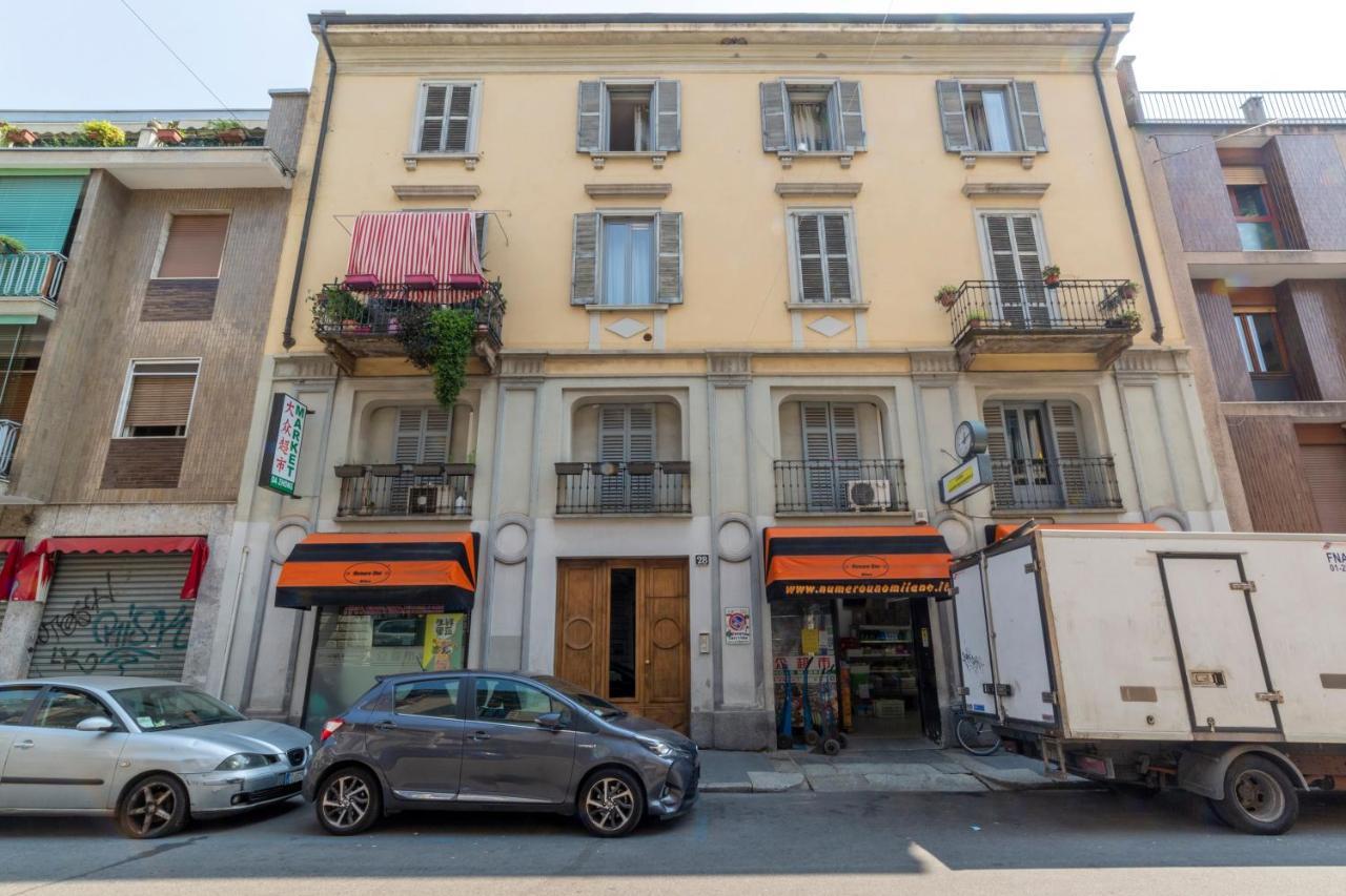 Roomy Apartment Close To Subway M5! Milan Exterior photo