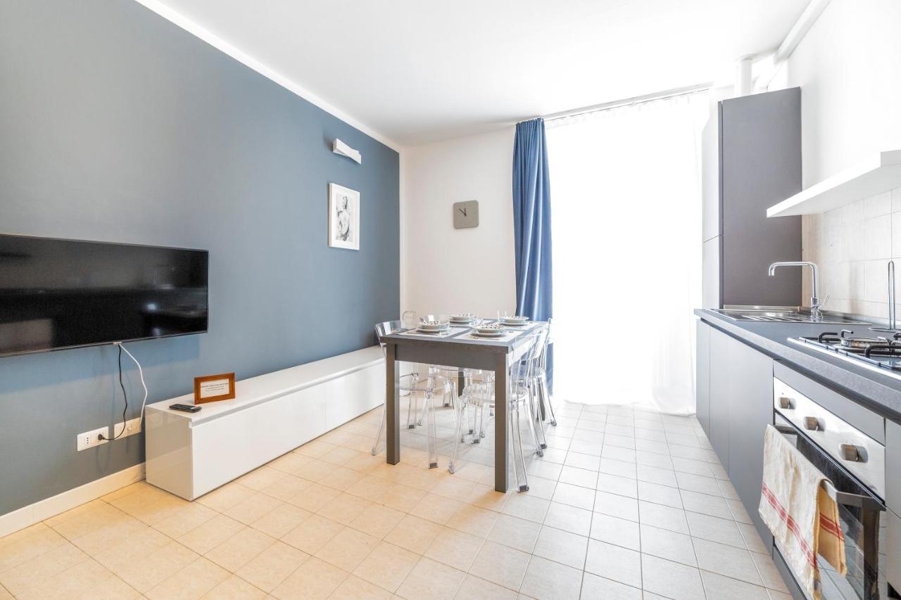 Roomy Apartment Close To Subway M5! Milan Exterior photo